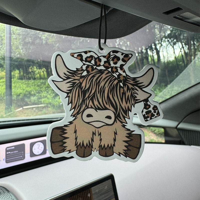 Cartoon Highland Cow Hilton (H - Home One Bathroom recension och pris