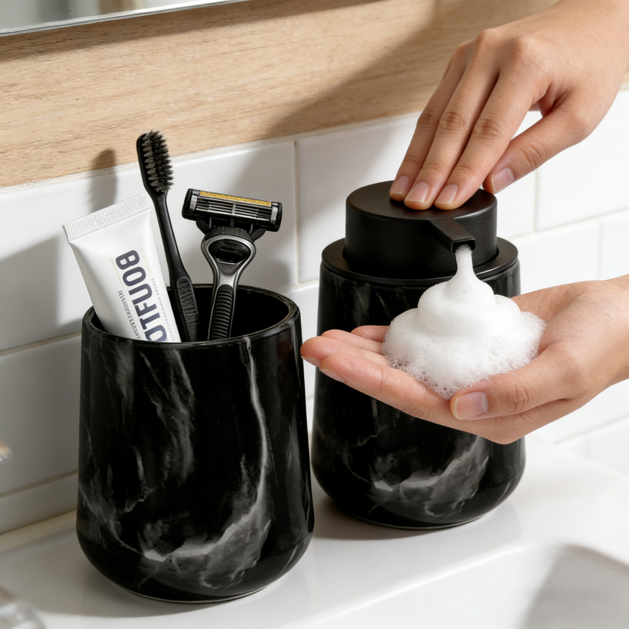 Elegant Hand Soap Dispenser an - Home Essentials Bathroom Organizer recension och pris